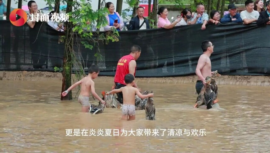 香港精准资料期期准王中王,威海一河流水体呈乳白色,作答解释落实的民间信仰_尊享版V9.43