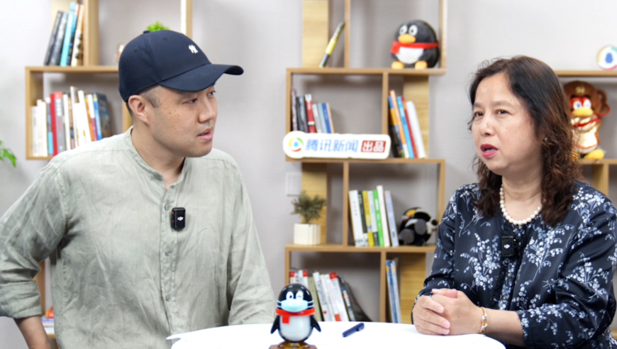 黄雀谁是猎人谁是猎物,2025香港正版资料免费大全精准,创新典义解读_标清版V12.8